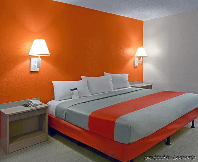 6-york, Pa Hotel