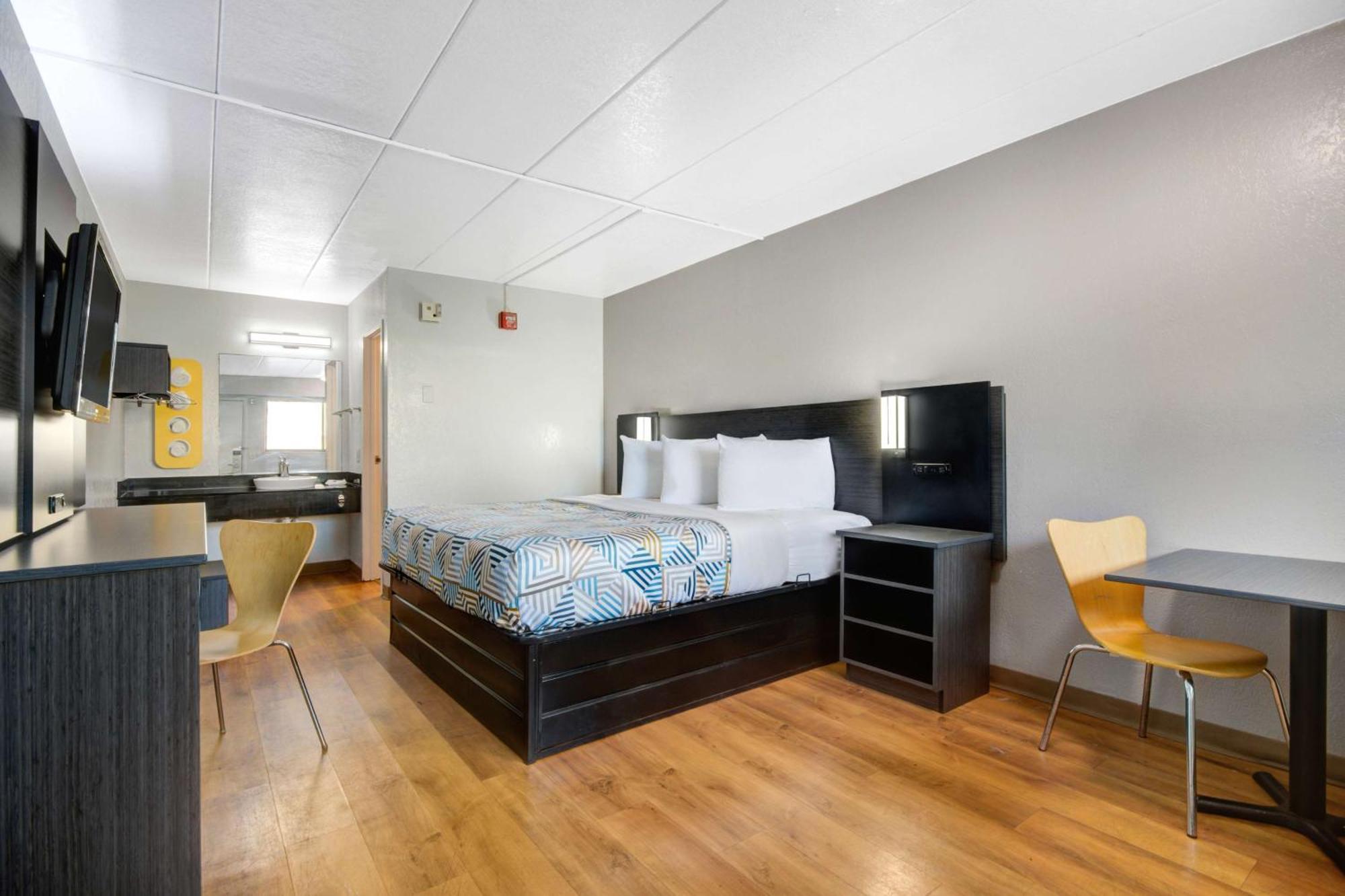 6-york, Pa 3*