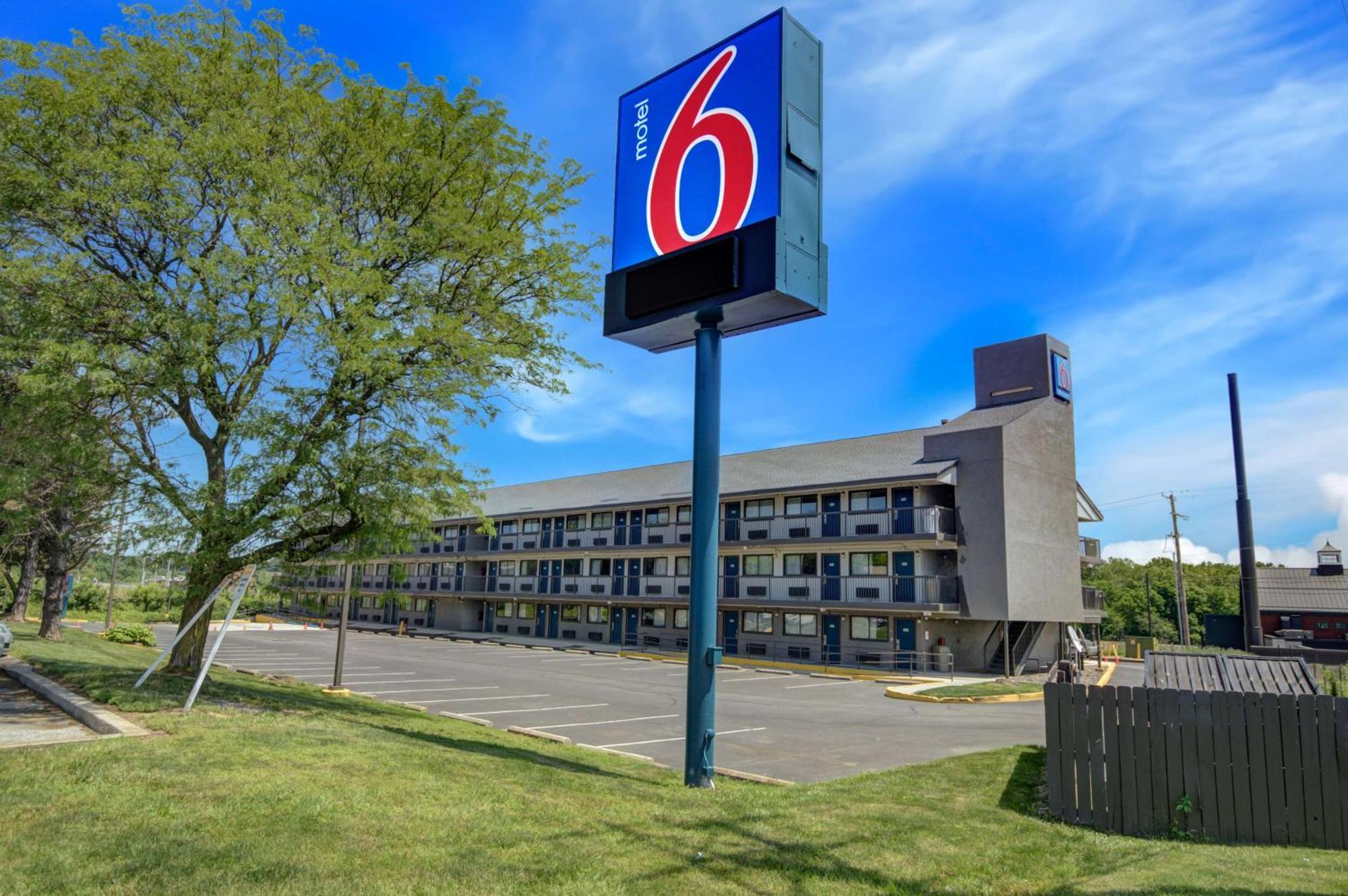 Hotel 6-york, Pa 3*