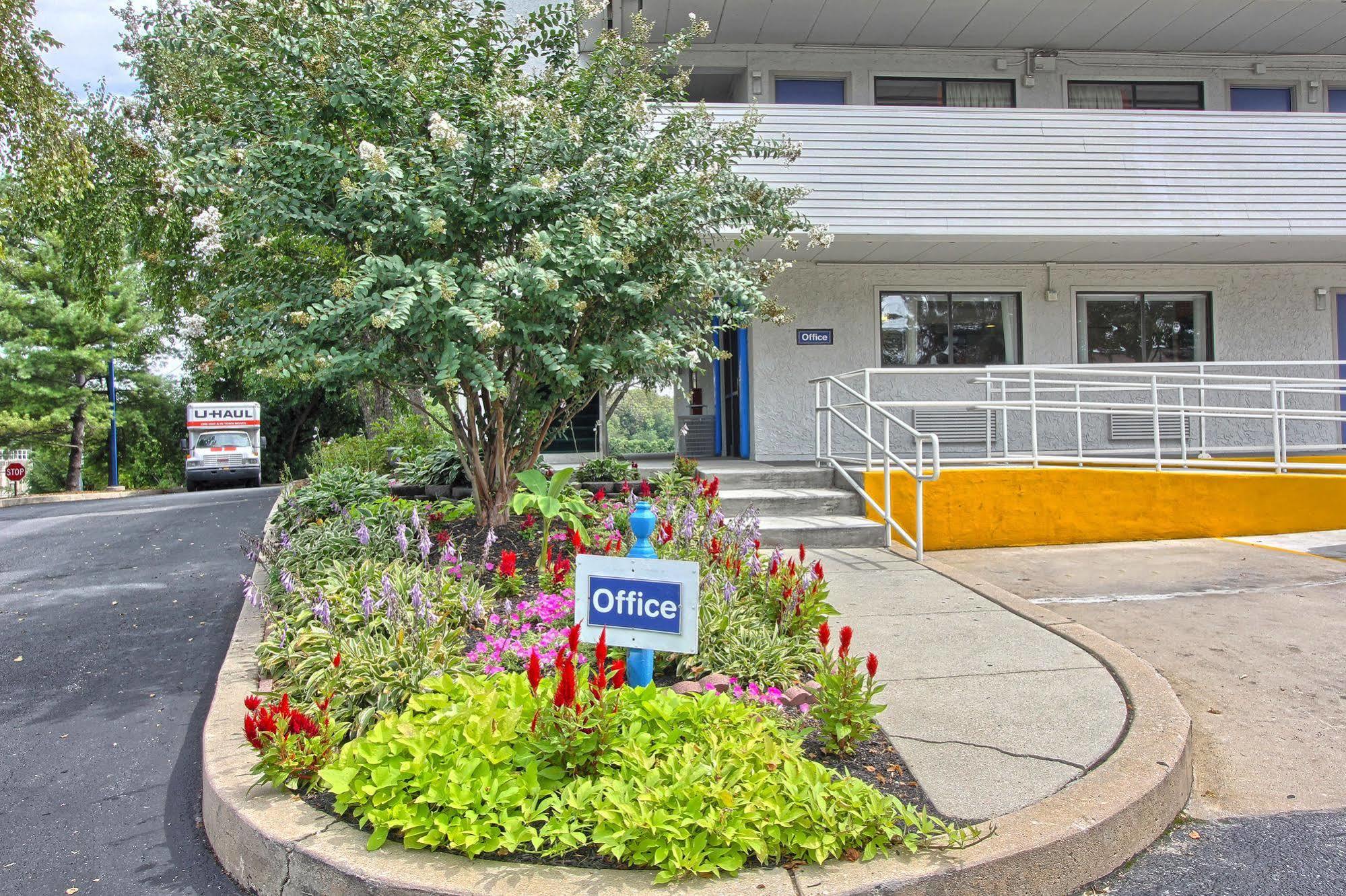 6-york, Pa 3*