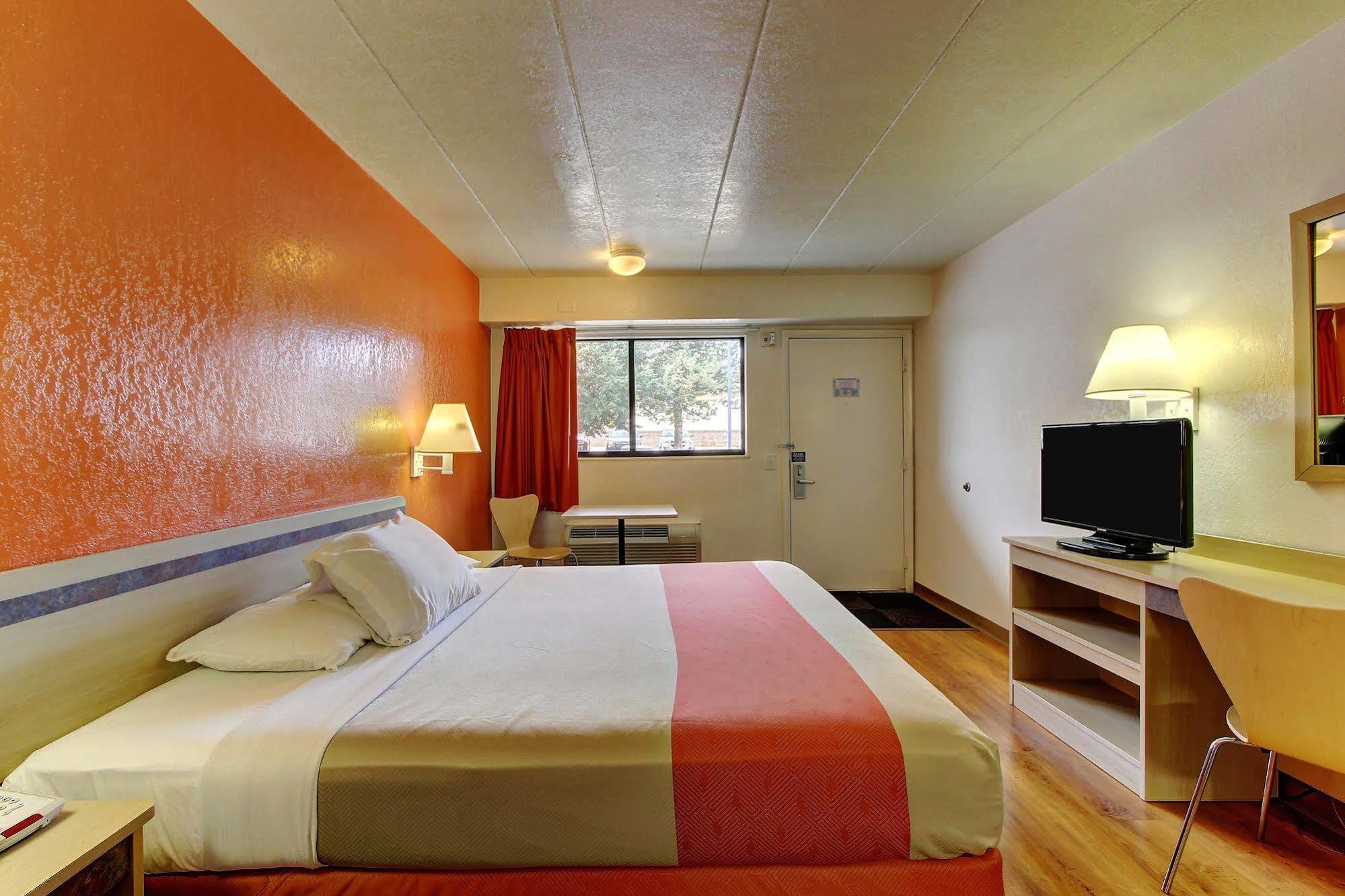 6-york, Pa Hotel