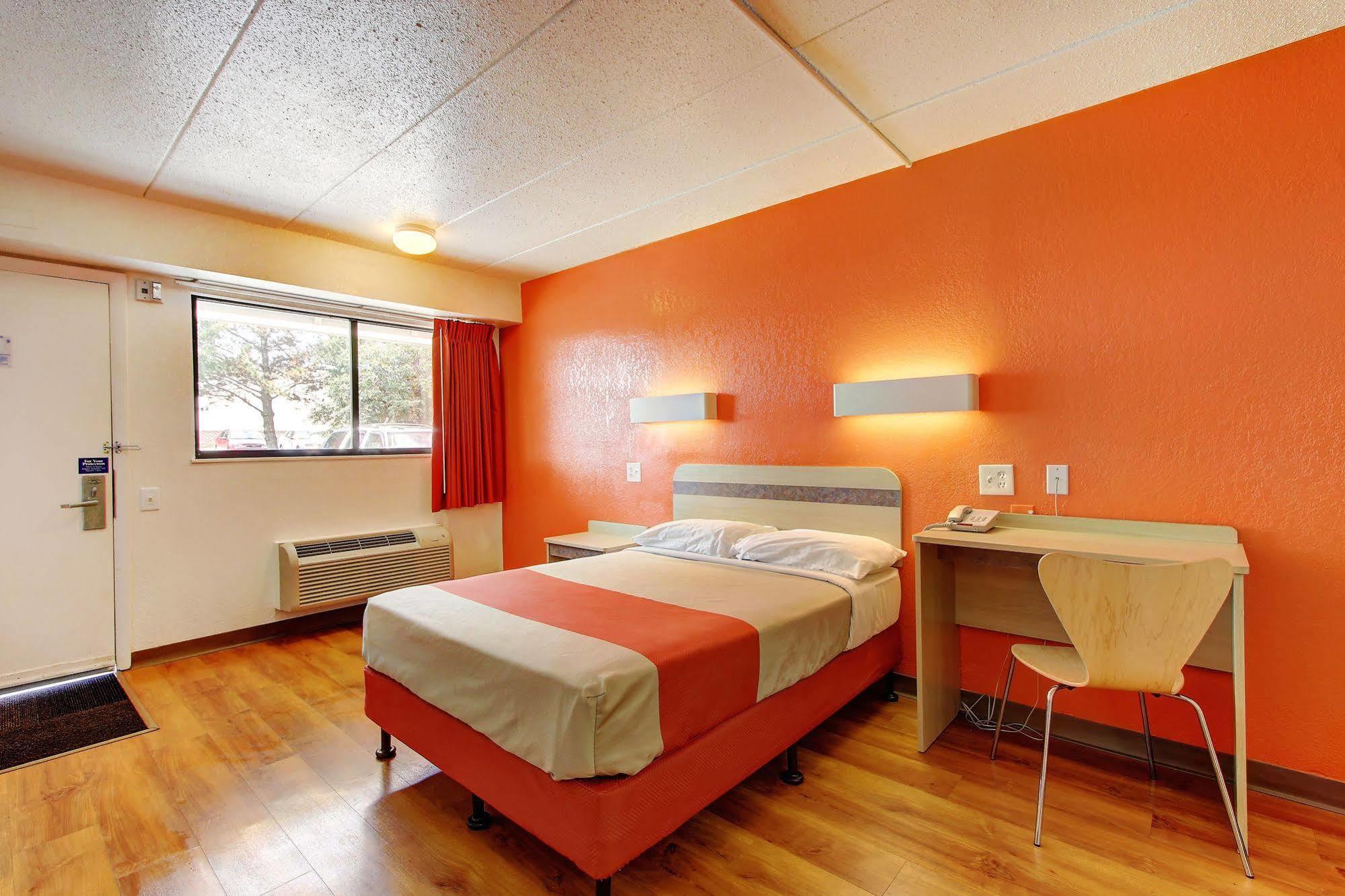 6-york, Pa Hotel